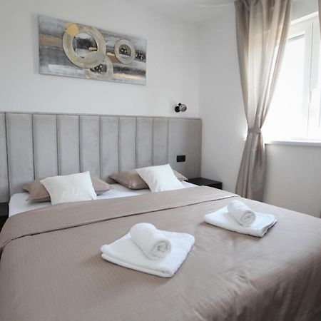 Apartment Sweet Dreams Trogir Kamer foto