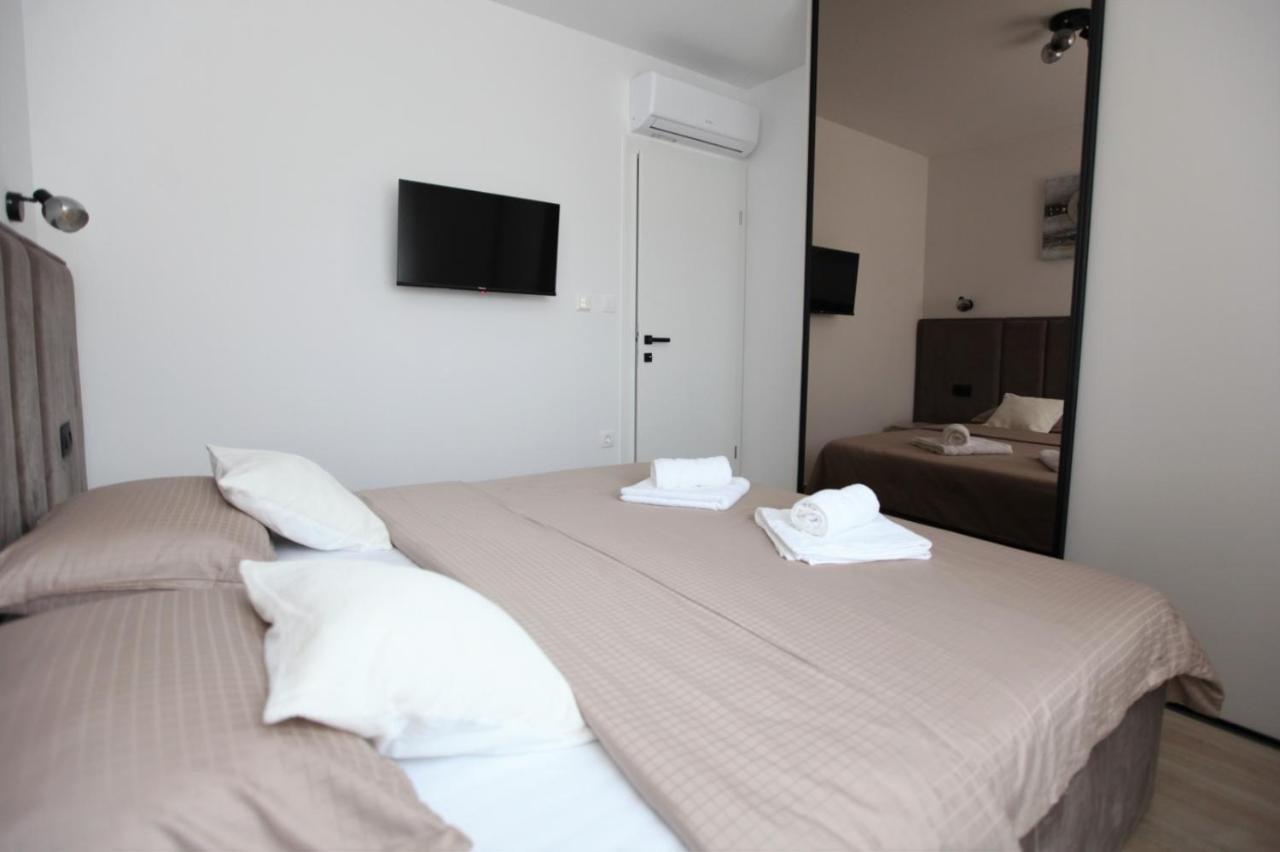 Apartment Sweet Dreams Trogir Buitenkant foto